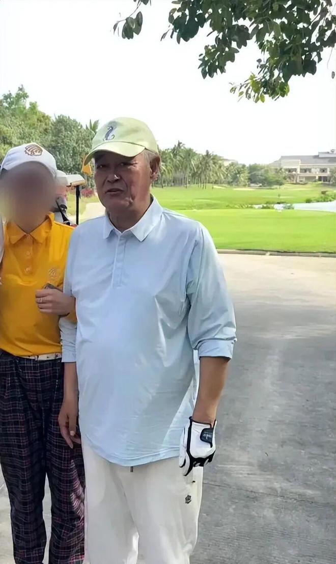 伦纳德回猛龙交易搁浅，联盟调查成最后障碍
