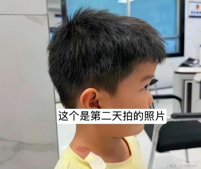 巴洛贡美足首秀梅开二度当选最佳