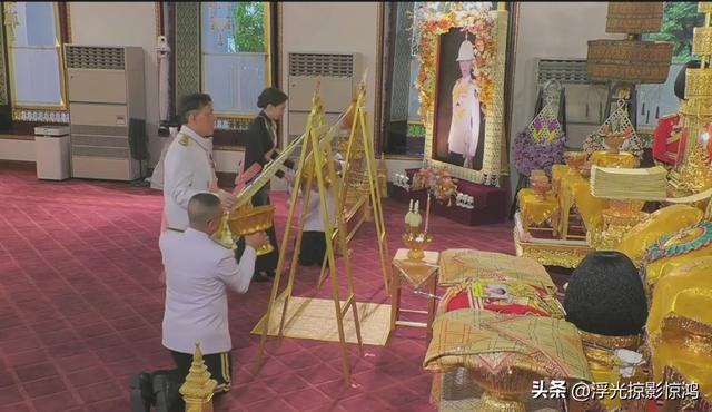 保命！游泳时绝对不要穿的颜色！买泳衣时，当我掏出这张救命的图……