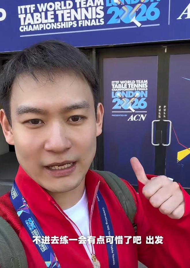 恭喜!香港知名女星涨薪继续做丰胸代言人,身材丰满大派福利照