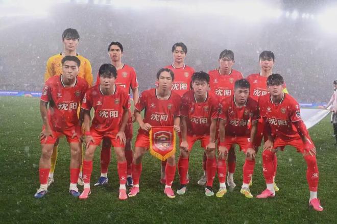 幼儿园女老师赌气炒股,亏掉60万后:老公买房同样亏 60 万,凭什么他算投资我算赌?