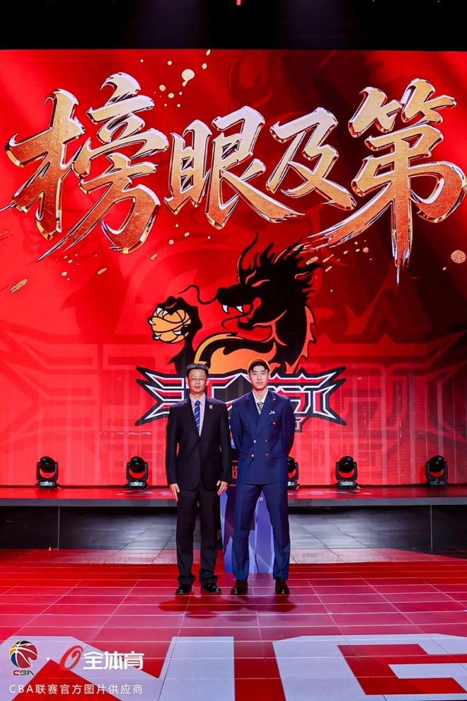 阿根廷艰难加时过关,梅西:这支球队从未放弃信念